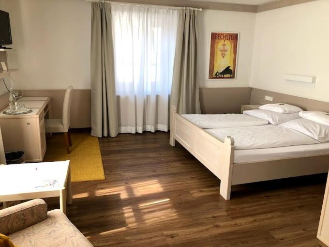 Hotel Und Gasthof Zur Laute Mindelheim Zewnętrze zdjęcie