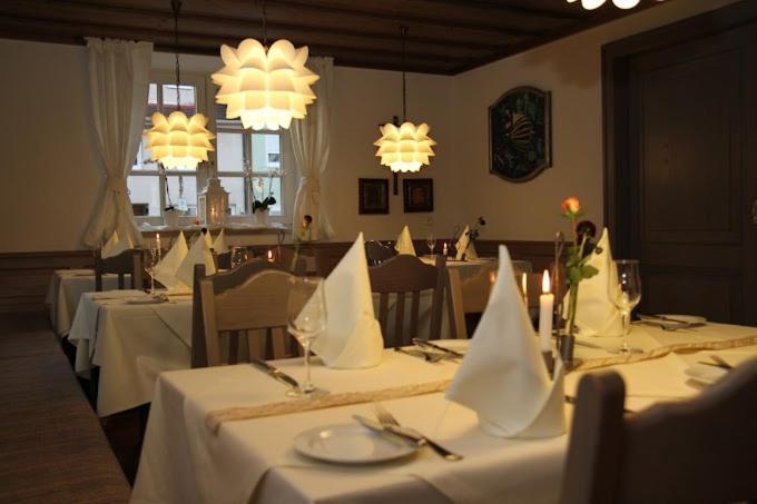 Hotel Und Gasthof Zur Laute Mindelheim Zewnętrze zdjęcie